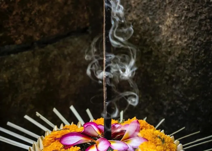 Private With Nature Atmosphere By Dino Villa Ubud