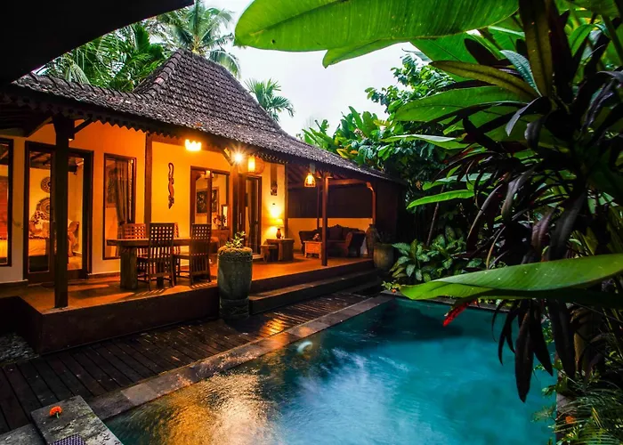 Villa Private With Nature Atmosphere By Dino Ubud