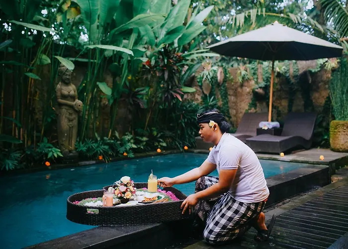 Private With Nature Atmosphere By Dino Villa *