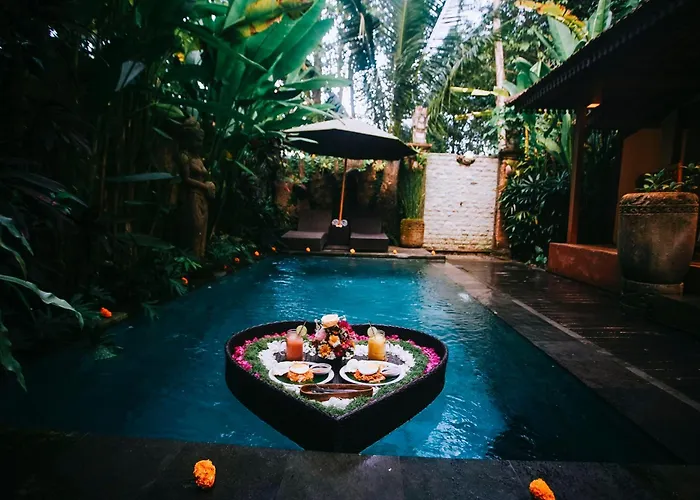 Villa Private With Nature Atmosphere By Dino *