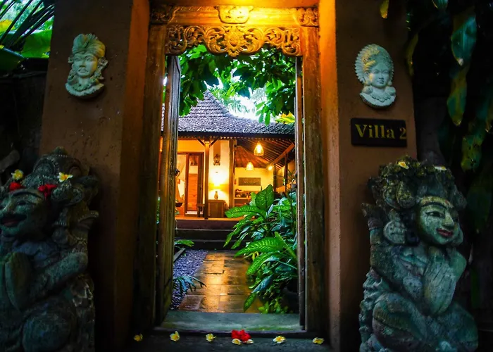 Villa Private With Nature Atmosphere By Dino